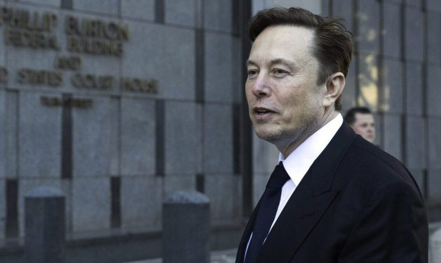 Έλον Μασκ: Η Neuralink πήρε άδεια για δοκιμές εγκεφαλικών εμφυτευμάτων σε ανθρώπους