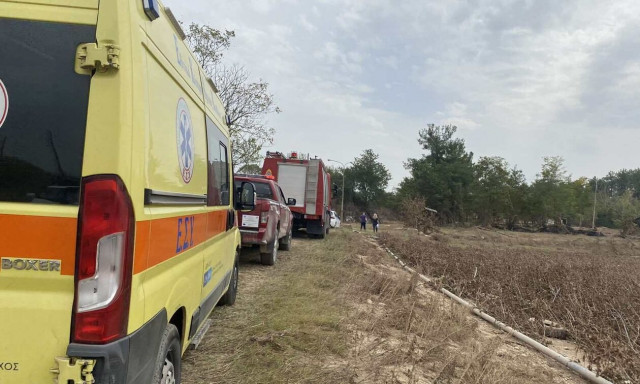 Λάρισα: Έτσι σώθηκε η κοπέλα που έπεσε στον Πηνειό – Πιάστηκε σε κορμό δένδρου