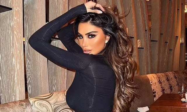 Influencer προκάλεσε χάος σε πτήση και δέχτηκε πρόταση 25.000 δολαρίων για ερωτική ταινία