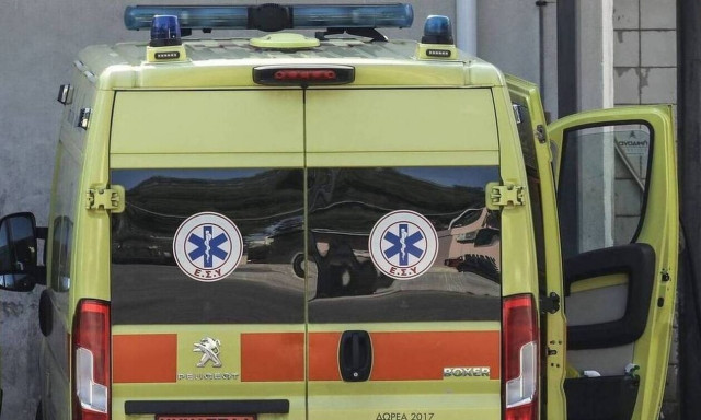 Ηλεία: Περιπέτεια για 10χρονο μαθητή - Παρασύρθηκε από αυτοκίνητο