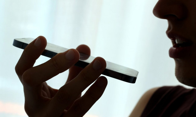 H Google «κρυφακούει» τις συζητήσεις μας - Ο τρόπος να την εμποδίσεις