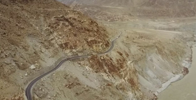 Kίνα: Αυτοκινητόδρομος 2.250 χιλιομέτρων στον οικονομικό διάδρομο προς Ρωσία μέσω Μογγολίας