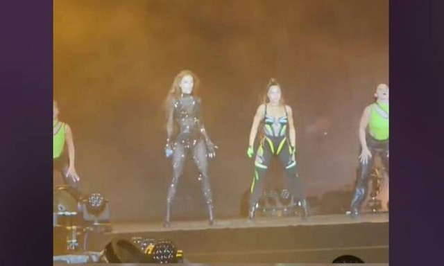 Ελένη Φουρέιρα - Νόα Κίρελ: Βάλανε «φωτιά» στη σκηνή με τον εκρηκτικό χορό τους (vid)