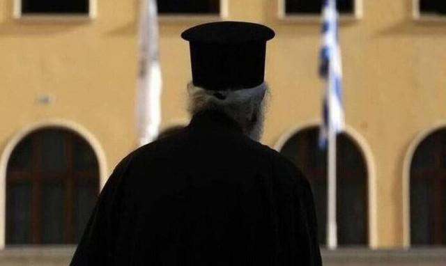 Χαλκίδα: Ιερέας, διεθυντής ορφανοτρόφείου απειλούσε 12χρονο με βέργα