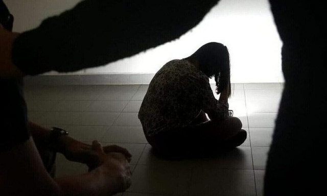 Βόλος: Αυτός είναι ο 28χρονος Αλβανός που είχε φυλακισμένη και βασάνιζε τη σύζυγό του