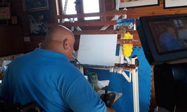 Κύπρος: Πέθανε ο τετραπληγικός ζωγράφος που είχε συγκινήσει το παγκύπριο (vid)