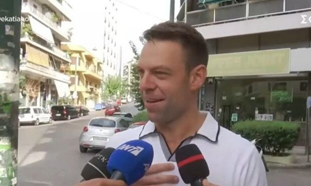 Στέφανος Κασσελάκης: Παροτρύνω τον κόσμο να ψηφίσει, μια νέα μέρα ξημερώνει