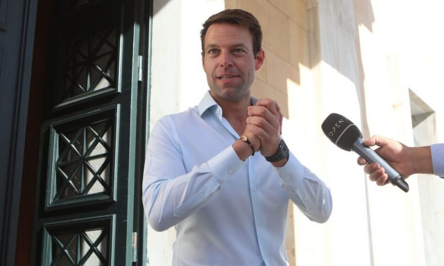 ΣΥΡΙΖΑ: Το μήνυμα του Στέφανου Κασσελάκη πριν ψηφίσει  - Κάλεσμα σε όλους για τις κάλπες