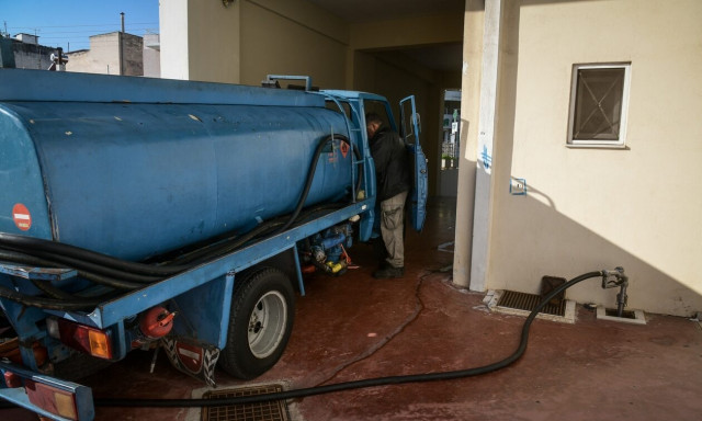 Πετρέλαιο θέρμανσης: «Καίει» η τιμή του - Τι αλλάζει στο επίδομα