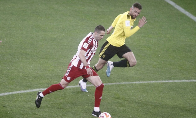 Super League: Εμβόλιμη με ντέρμπι Ολυμπιακός-Άρης στο Φάληρο - Εντός με Βόλο ο ΠΑΟΚ - Οι μεταδόσεις