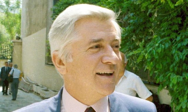 Παύλος Μπακογιάννης: 34 χρόνια από τη δολοφονία του - Οι αναρτήσεις Μητσοτάκη και Μπακογιάννη