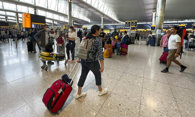 Βρετανία: Πάνω από 160 πτήσεις ακυρώθηκαν στο Γκάτγουικ λόγω έλλειψης ελεγκτών