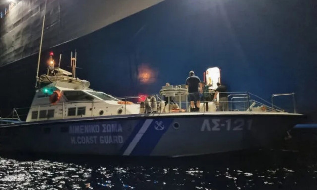 Κρήτη: Εικόνες από την επιχείρηση διάσωσης μεταναστών στην Παλαιοχώρα