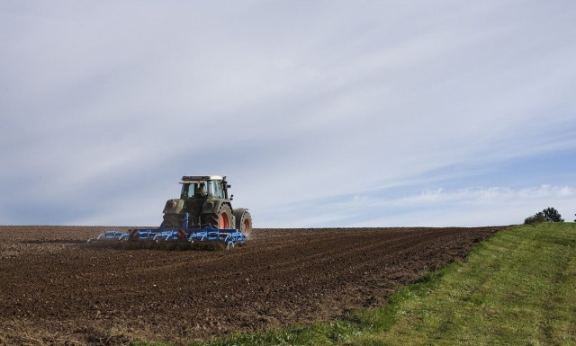 ΥΠΑΑΤ: Ξεκινά η καταβολή της α’ δόσης στους επιλαχόντες Νέους Γεωργούς
