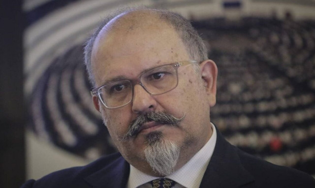 Μπηχτές Νίκου Ξυδάκη για Αλέξη Τσίπρα: «Φύτεψε» τον Κασσελάκη