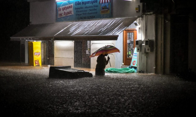Κακοκαιρία Elias: Ασθενείς έμειναν χωρίς οξυγόνο στα σπίτια τους στον Βόλο