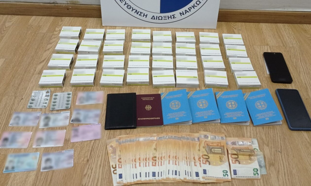 Δύο παράνομοι μετανάστες διακινούσαν ναρκωτικά στο κέντρο της Αθήνας