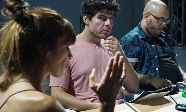 «Felicita»: To βιβλίο της Σεμίνας Διγενή γίνεται θεατρικό - Στις πρόβες με τη Μυρτώ Αλικάκη