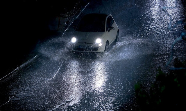 Κακοκαιρία Elias: Διακοπή της κυκλοφορίας στην Π.Ε.Ο. Λάρισας – Βόλου