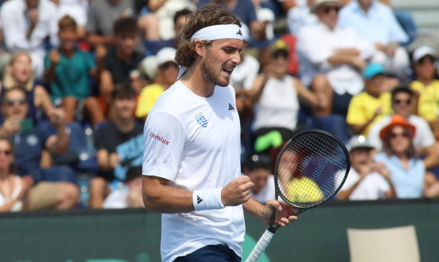 Ο Τσιτσιπάς έστειλε γράμμα… στο τένις: «Μου δίδαξες να ζω τη ζωή μου»