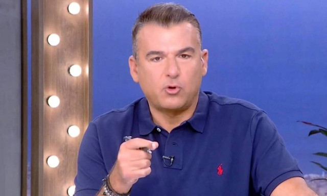 Συγκλονισμένος ο Γιώργος Λιάγκας on air: «Είναι εικόνες σοκ, τις βλέπουμε και ανατριχιάζουμε»