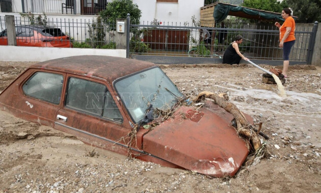Καιρός: Σύγκριση της κακοκαιρίας Daniel και Elias - Τεράστιες ποσότητες νερού σε Εύβοια και Θεσσαλία