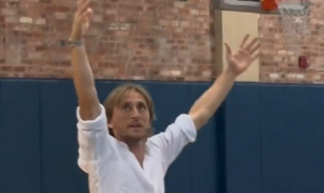 Ο Μόντριτς προκαλεί τον Ντόντσιτς!