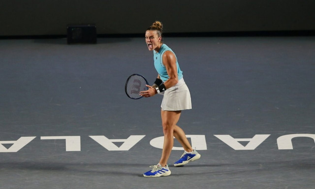 Μαρία Σάκκαρη: Τρομερή εμφάνιση και πρόκριση στις «4» με νέο ρεκόρ καριέρας!