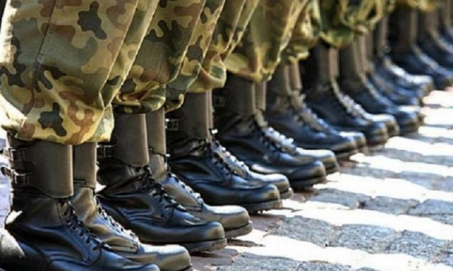 Στέφανος Κασσελάκης: Ανατροπή με τη στρατιωτική θητεία – Πού θα παρουσιαστεί, πόσο θα υπηρετήσει