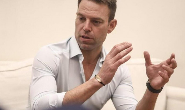 Syriza leader Kasselakis criticizes gov't over OAKA & Velodrome shutdown