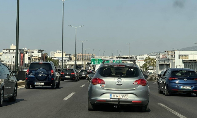 Κίνηση: Τροχαίο στο ύψος της Λένορμαν - Καθυστερήσεις στον Κηφισό