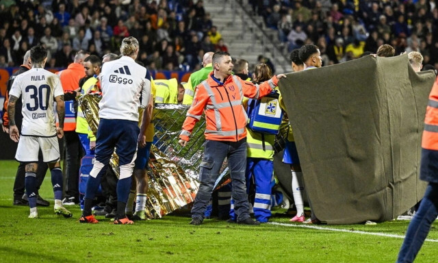 Ολλανδία: Η νέα ενημέρωση της Βάαλβαϊκ μετά τη σοκαριστική κατάρρευση του τερματοφύλακα Φάεσεν