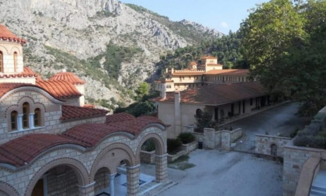 Πέθανε ο Αρχιμανδρίτης π. Νήφων Θωμαδάκης