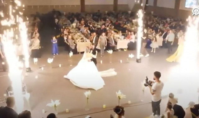 Τραγωδία στο Ιράκ: «Δεν φταίνε τα πυροτεχνήματα για τη φωτιά» λέει ο γαμπρός - Συγκλονιστικό βίντεο