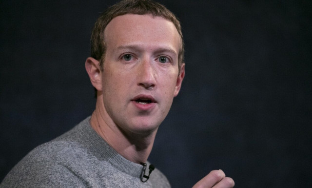 Mαρκ Ζούκερμπεργκ: Γιατί «έφαγε ξύλο» ο Mr Facebook - H φωτογραφία με τα μαυρισμένα μάτια