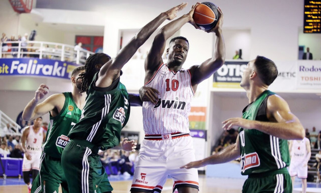 Παναθηναϊκός – Ολυμπιακός: Στη Γερμανία ο Φαλ, αμφίβολος για το ντέρμπι της Euroleague