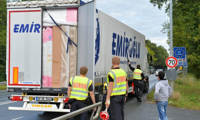 Μεταναστευτικό: Πολωνία, Τσεχία και Αυστρία εισάγουν ελέγχους στα σύνορα με τη Σλοβακία