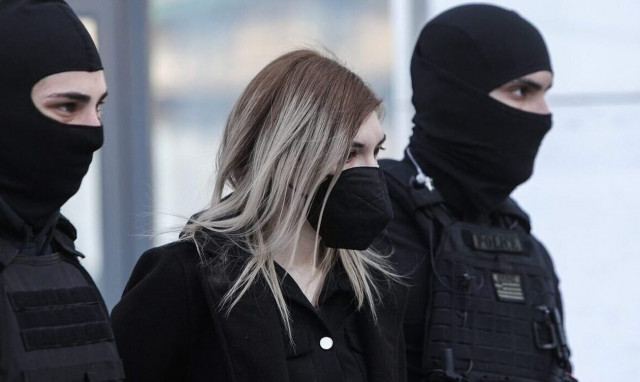 Πάτρα: Με το αποφυλακιστήριο στο χέρι η Ρούλα Πισπιρίγκου - Γιατί δεν βγαίνει από τη φυλακή