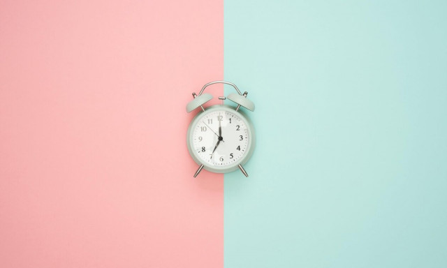 Αλλαγή ώρας: Πότε θα γυρίσουμε τους δείκτες μια ώρα πίσω