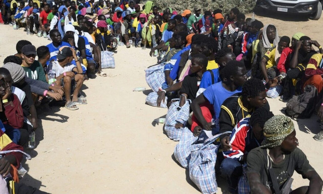 Η Σλοβακία θέτει προσωρινούς ελέγχους στα σύνορα με την Ουγγαρία