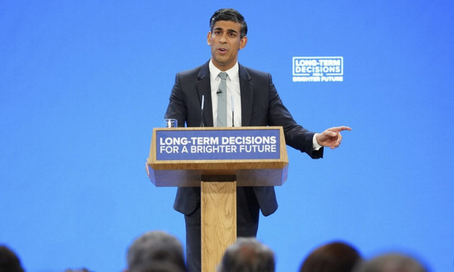 Βρετανία: Ο Σούνακ ζητά περισσότερα όπλα και στήριξη για την Ουκρανία - Υπόσχεται μειώσεις φόρων