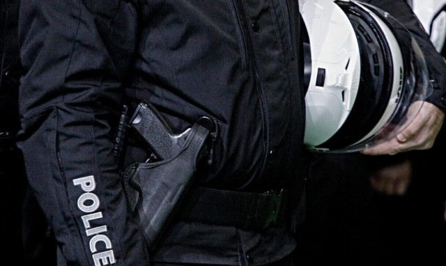 Ξεσπά η 34χρονη για τον μαστροπό αστυνομικό - «Μου έλεγε ότι αν του κάνω μήνυση θα με βγάλει τρελή»