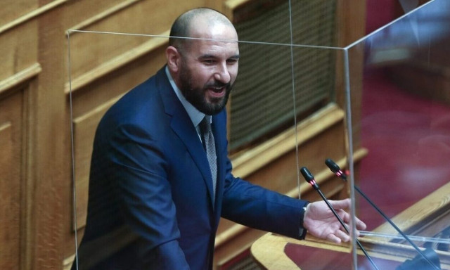 Η επανεμφάνιση Τζανακόπουλου