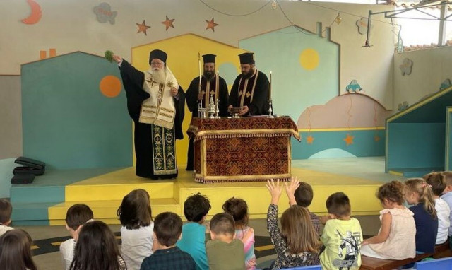 Μητρoπολίτης Δημητριάδος: Δίπλα σε όσους έχουν ανάγκη