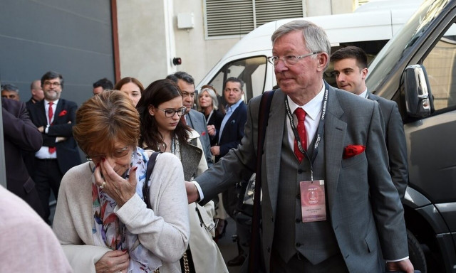 Σερ Άλεξ Φέργκιουσον: Πένθος για τον εμβληματικό τεχνικό της Γιουνάιτεντ - Πέθανε η γυναίκα του