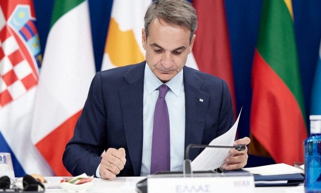 PM Mitsotakis: 'Greece is not simply following but shaping developments'
