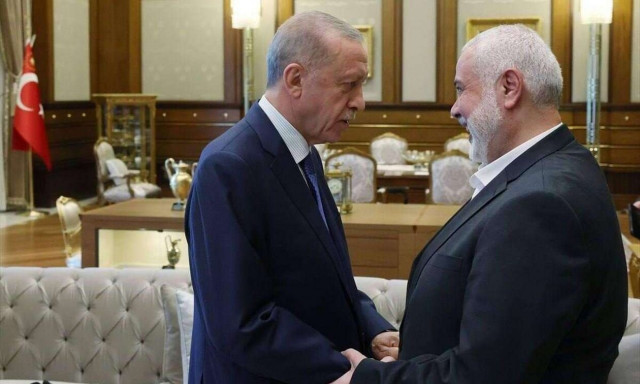 Ο Καντέρ κατηγορεί τον Ερντογάν: «Η Χαμάς βρίσκει καταφύγιο και χρηματική υποστήριξη στην Τουρκία»