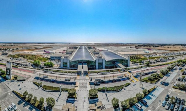 Κύπρος: Διαμετακομιστικός σταθμός για πτήσεις προς Ισραήλ