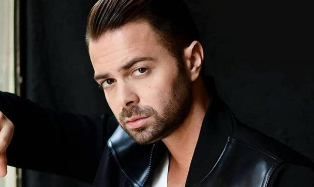 Ηλίας Βρεττός: «Μέσα μου δεν αισθάνομαι παρουσιαστής»