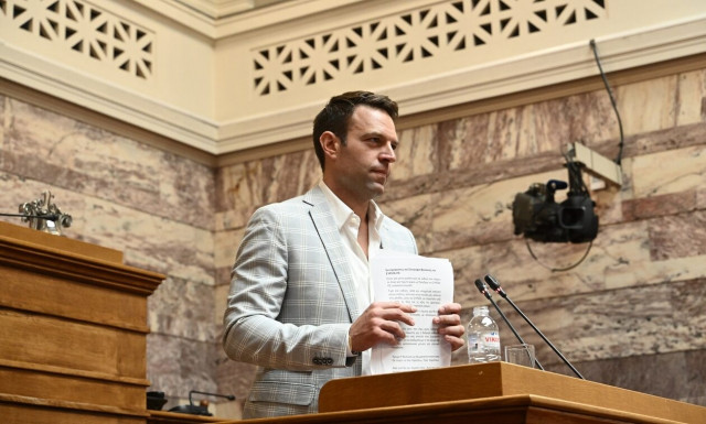 Στέφανος Κασσελάκης: Ανοίγει τα χαρτιά του για την οικονομία